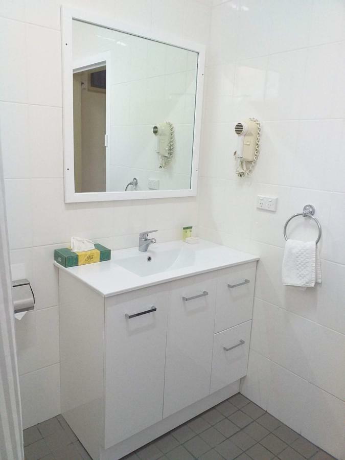 Bucketts Way Motel Глостър Екстериор снимка